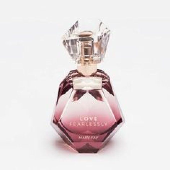 Eau de parfun " Love Fearlessly "